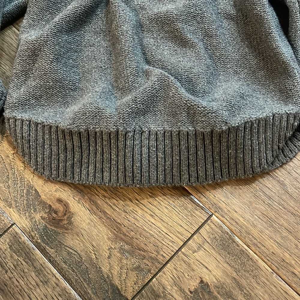 Baby Gap sweater - Picture 6 of 6
